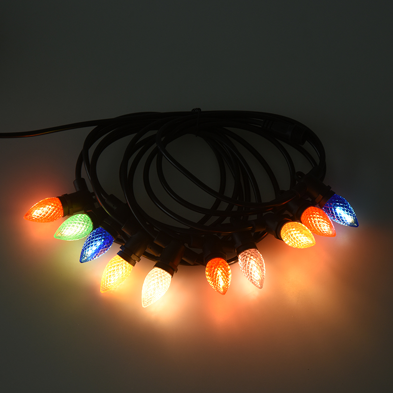 C7 luz de fresa E12 base de tornillo color 0,5W luz de cuerda integrada